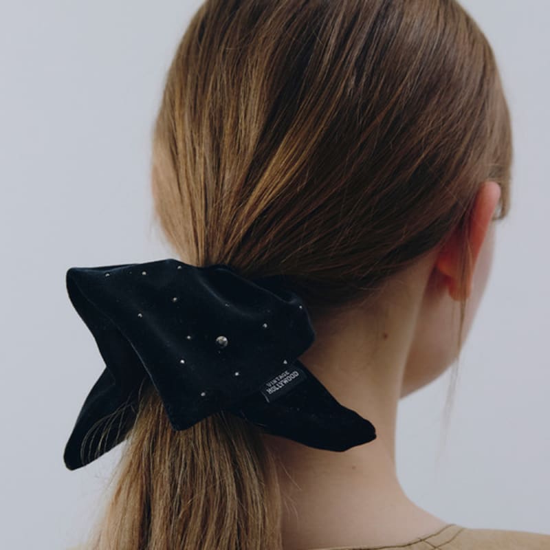 

ВИНТАЖНЫЙ ГОЛЛИВУД Космические Точки Квадратная Резинка-Скранчи_VH2579HB003M Black