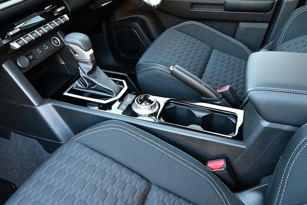 SecondStage Shift Panel for Mitsubishi Triton LC Piano B041BLK Series, Black,