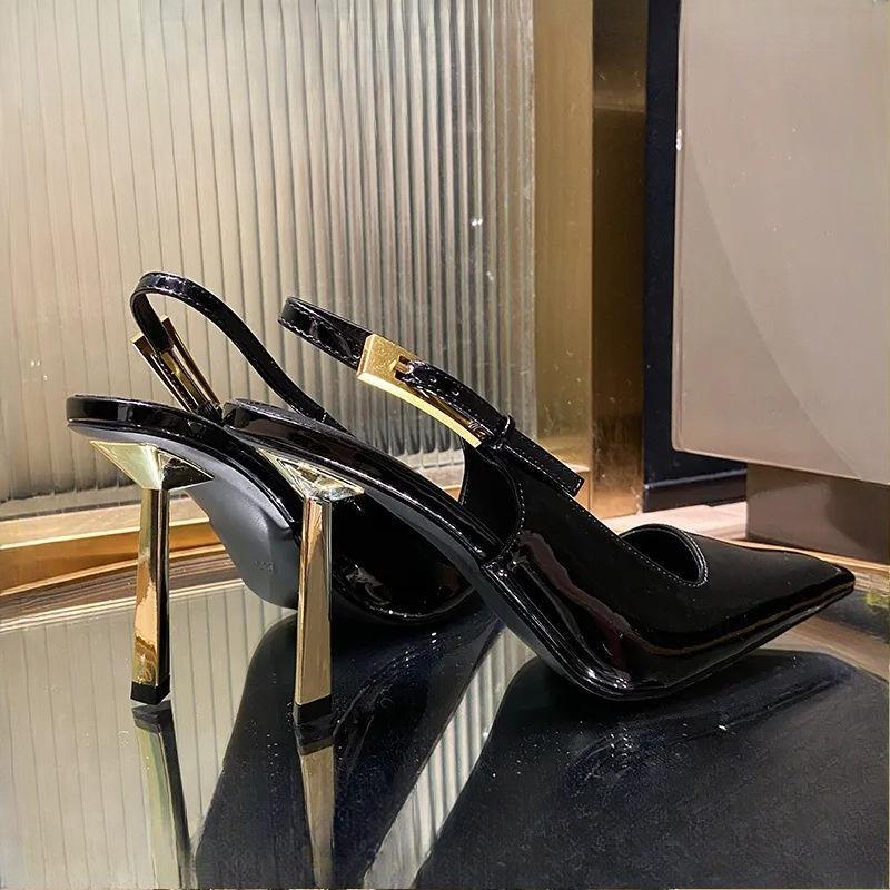 

Женские туфли-лодочки на высоком каблуке из лакированной кожи с острым носком Элегантные Стильные Роскошные Офисные Женские Туфли на Высоком Каблуке Металлический Тонкий Каблук Туфли для Вечеринки Банкета 40