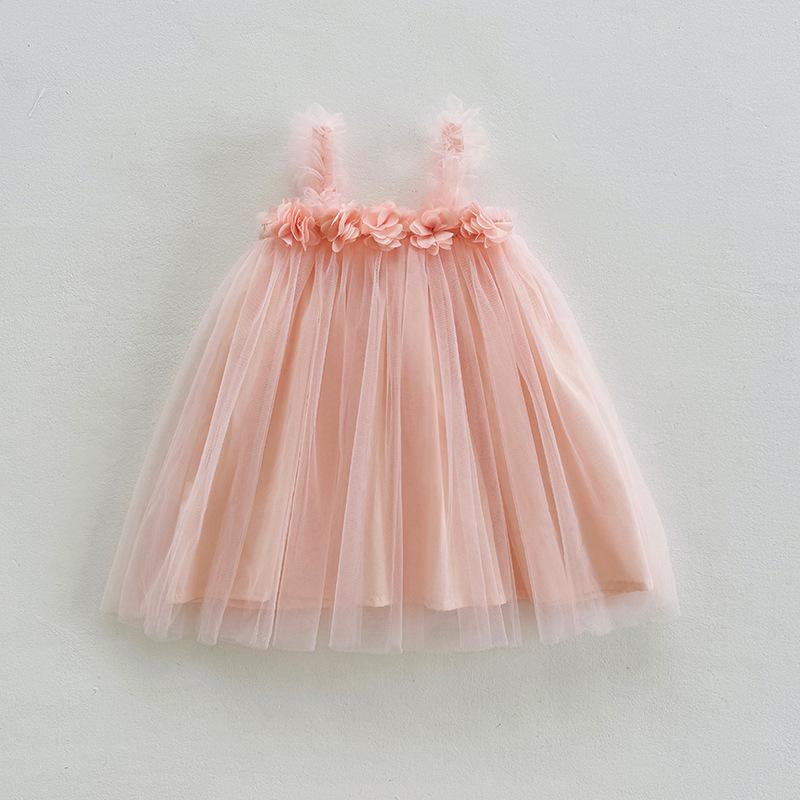 Rochie de Plajă Summer cu Bretele din Plasă și Flori 3D pentru Fete Dulci - Fustă Pufoasă de Prințesă pentru Bebelușe.