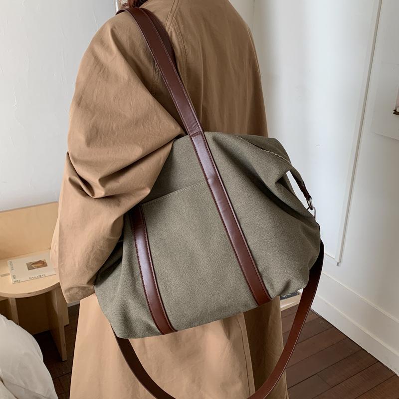 Canvas bag women's large capacity 2025 new autumn and winter casual messenger bag versatile single shoulder college student class tote bag