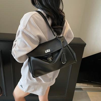 Korean Version of Simple Casual Large-capacity Women's Commuter Bag 25 New Trendy Cool Literary and Artistic Shoulder Crossbody Bag
