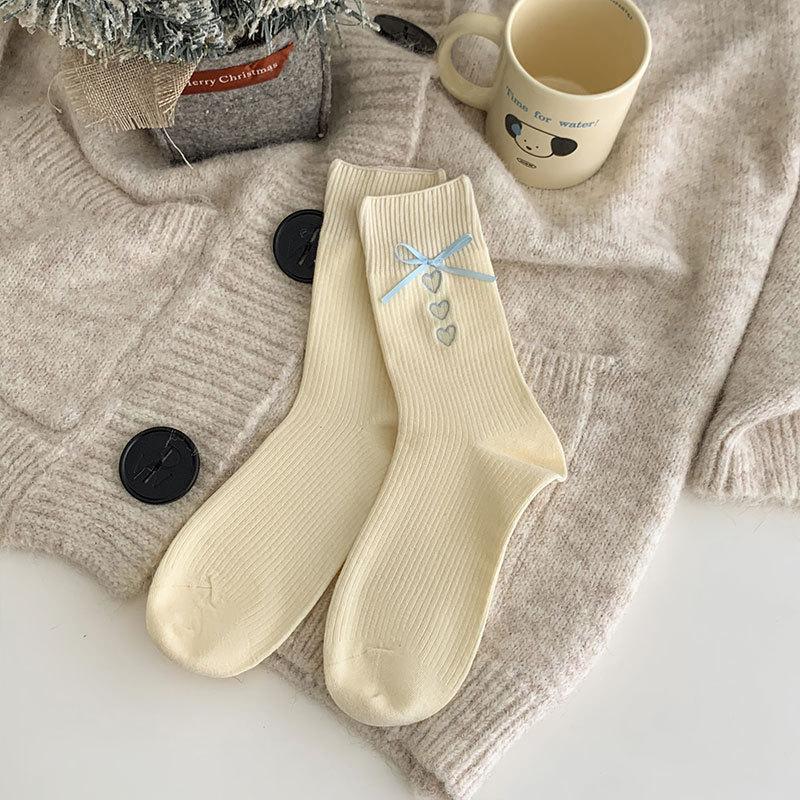 Socken Damen Mittelsaison Strümpfe Trendige Socken Grau College-Stil Strümpfe Vielseitige Gestreifte Stapelbare Socken