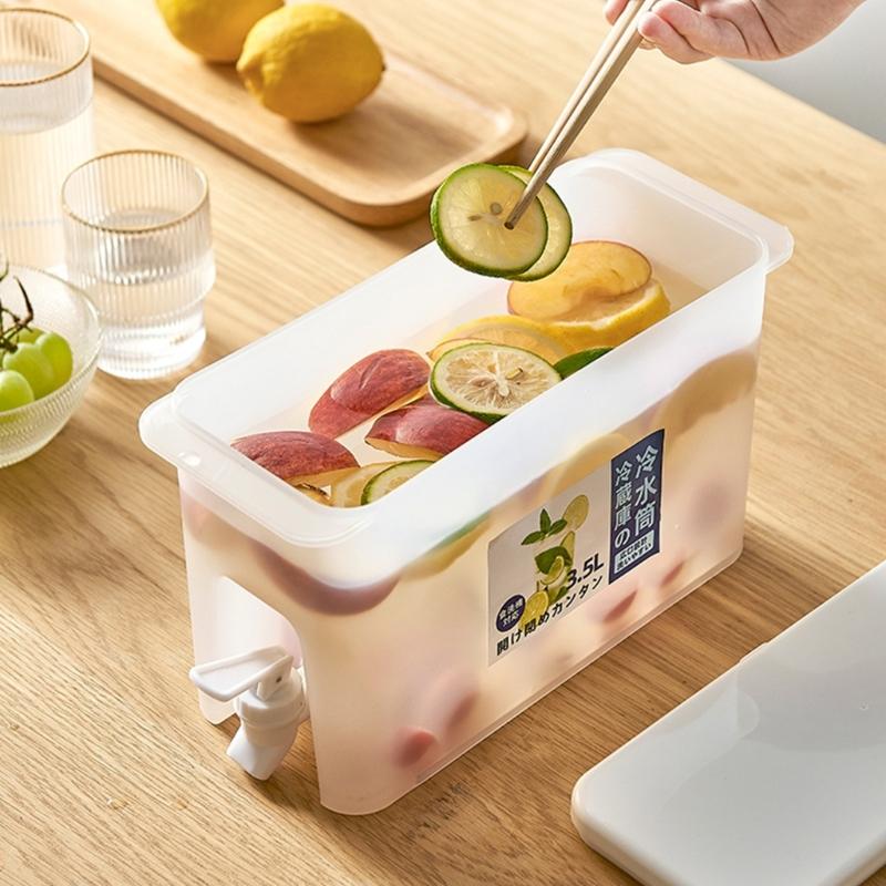 Nowoczesny plastikowy dzbanek na wodę 3,5 l z kranikiem do wody z cytryną, mrożonej herbaty, przechowywania w domu, kuchni, niezbędny