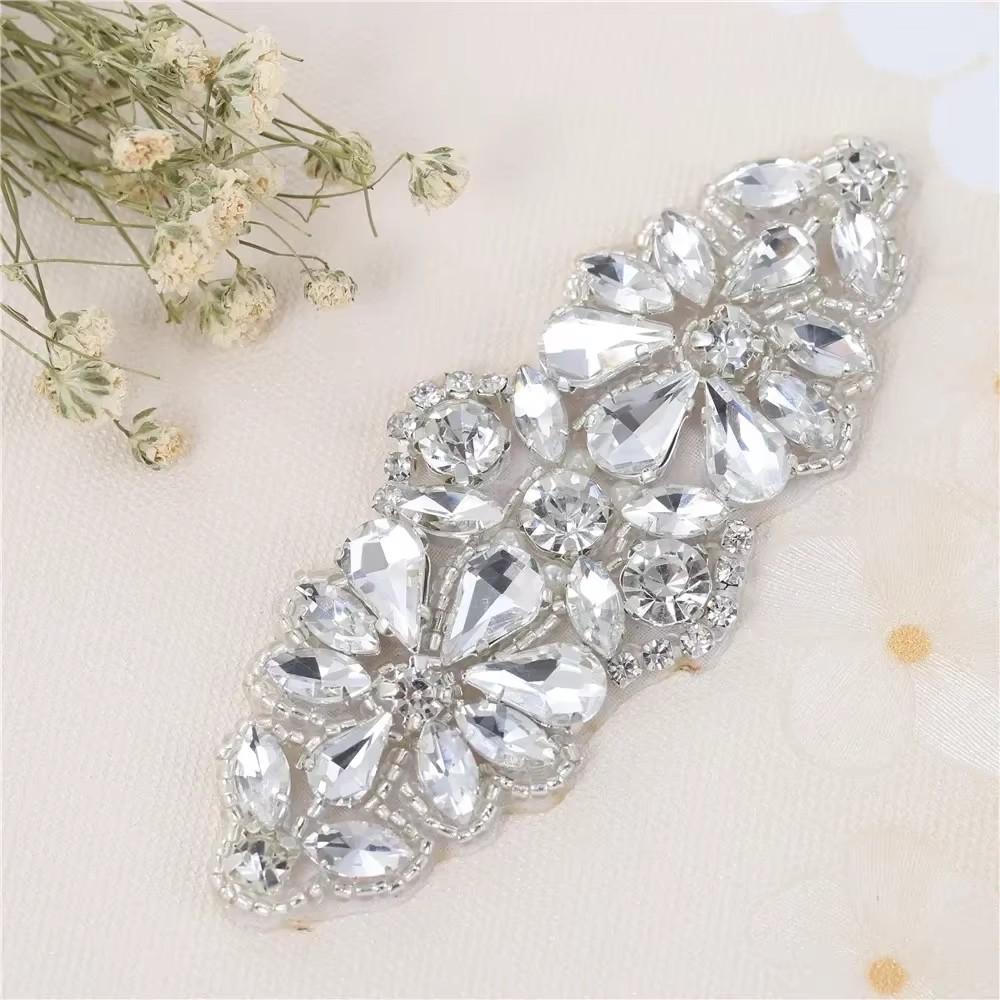 FZD 1 PC Silver Crystal Rhinestone Applique Gold Sew On For Wedding Dress Belt Pearl Patch Iron On Hot Fix Glitter Crystal Stone