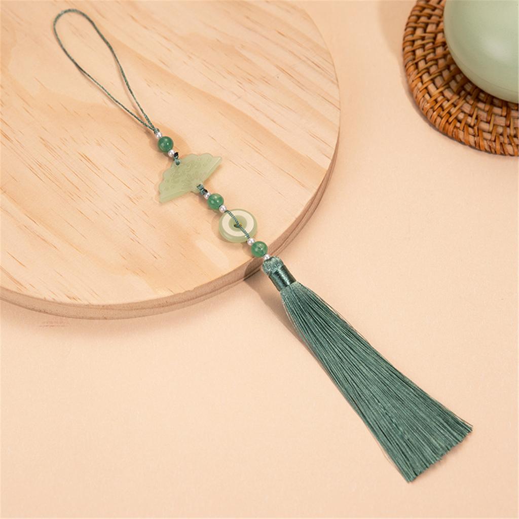 Elegant Fan Shaped Tassel Keychain Ornament Polyester Decorative Pendant For Gift Giving or Daily Accessories