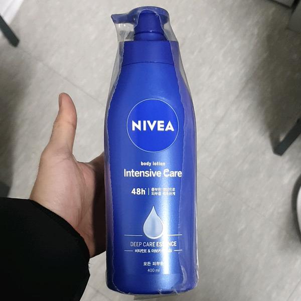Nivea Intensive Body Lotion 400ml x 2 Packs One thing