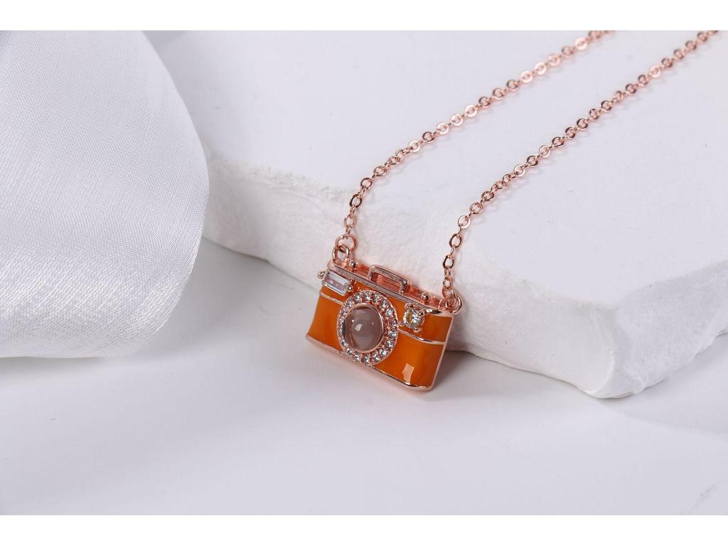 Custom Photo Keychain - DIY Personalized Camera Keychain with Portrait or Picture