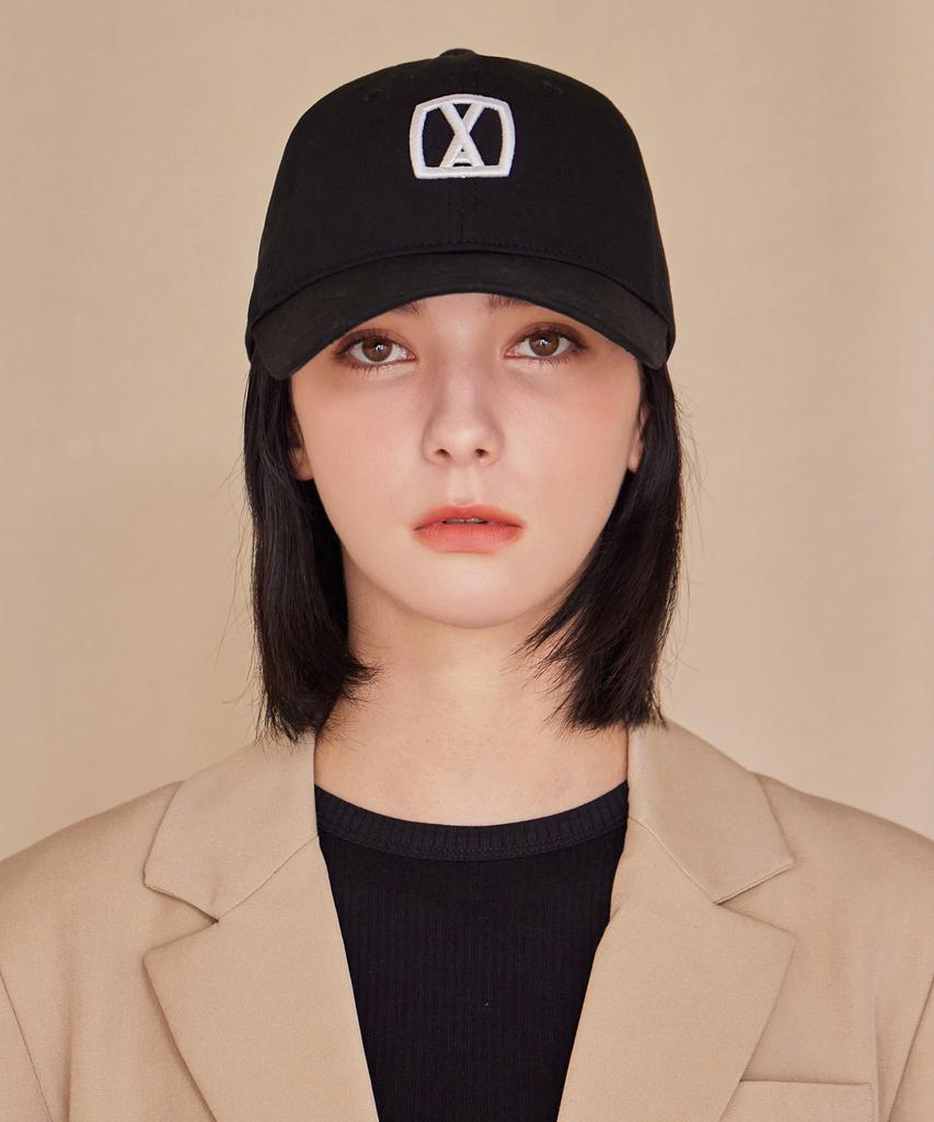Bajal Va 3D Square Ball Cap Black