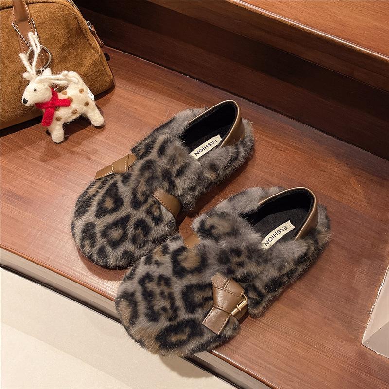 Flat-bottomed Retro Outer Wear Leopard Print One-pedal Lazy Cotton Shoes Women's 2025 Autumn New Plush Warm Fluffy Shoes