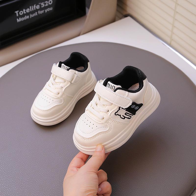 Girls Board Shoes 2025 Spring and Autumn New Baby School Little White Shoes Boys Sports and Leisure Shoes Non-slip Baby Shoes