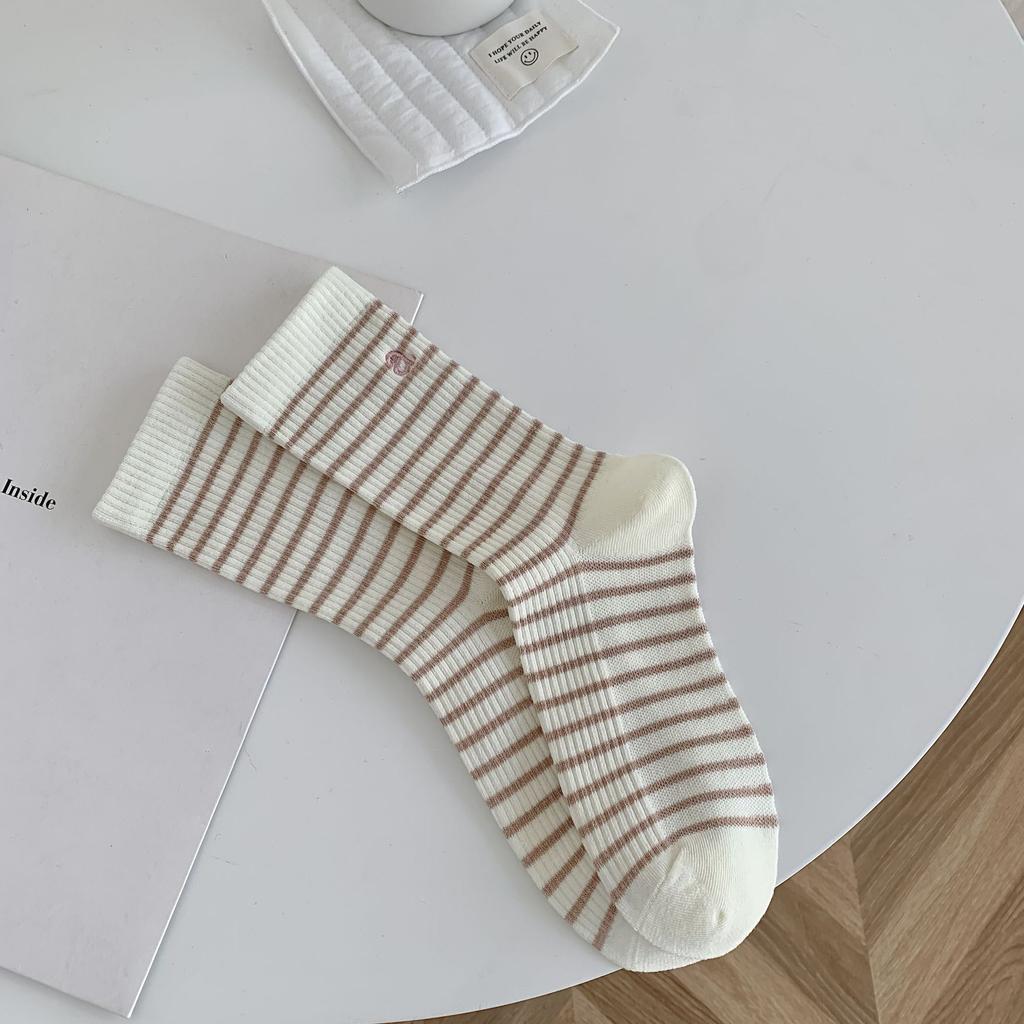 Double Needle Striped Socks Embroidery A Letter Women'S Socks Mid-Tube Socks Trendy Black And White Fashion Stockings Pile Socks Xiaohongshu