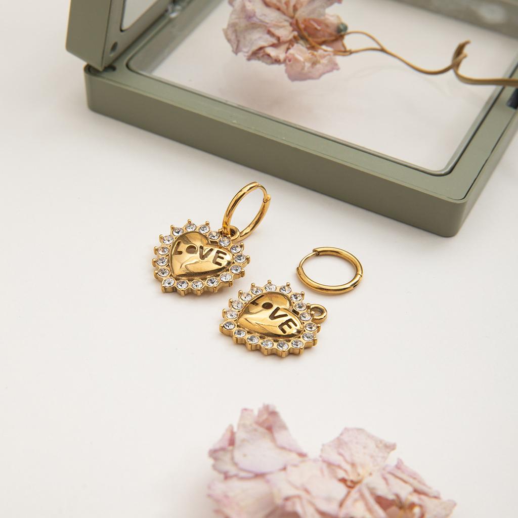 Summer Elegant Love Hollow Pendant Earrings White Gold Diamond Stud Earrings Jewelry