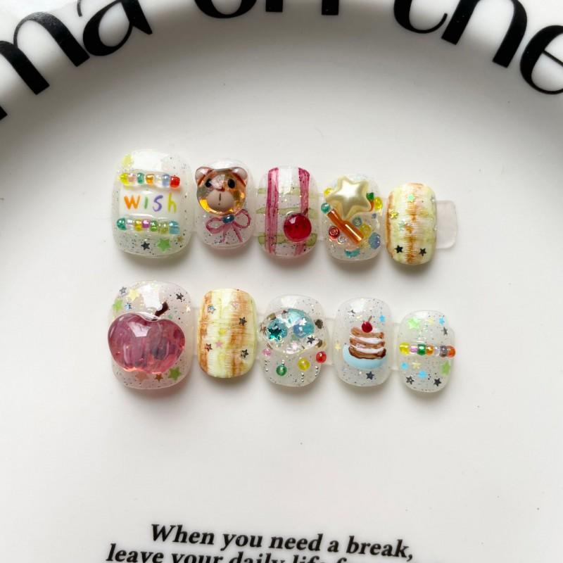 Hand-Painted Press-On Nails Short Square Cat Eye Design Cute Kawaii Style Wearable Nail Tips Women Extra Small