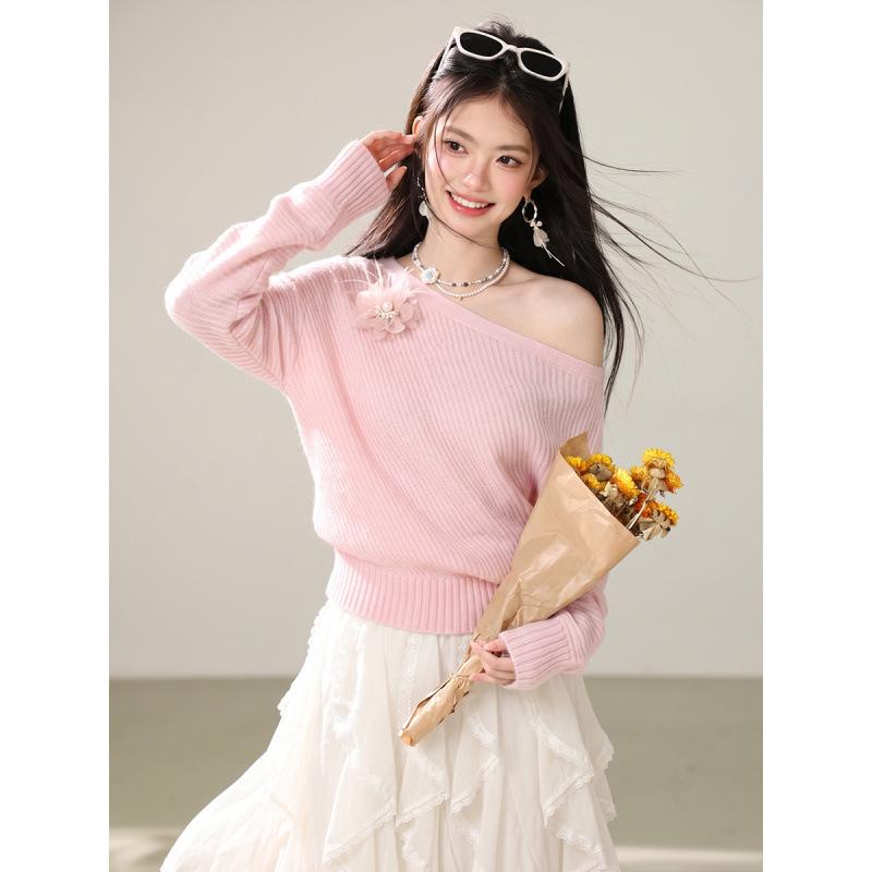 2026 French Autumn Off-Shoulder Floral Knit Sweater