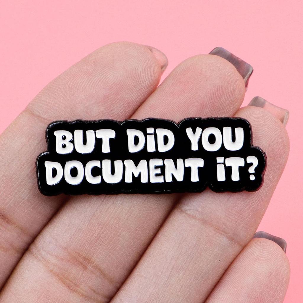 Motivational Cartoon Medal: Creative Metal Brooch with English Lettering for Clothing Accessories