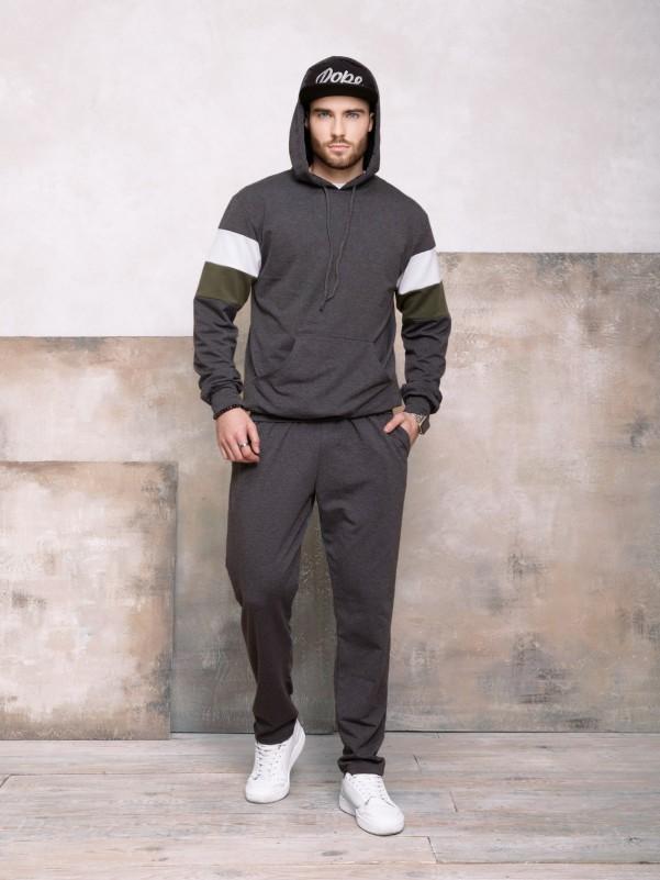 Мужской трикотажный костюм с белыми вставками Issa Plus