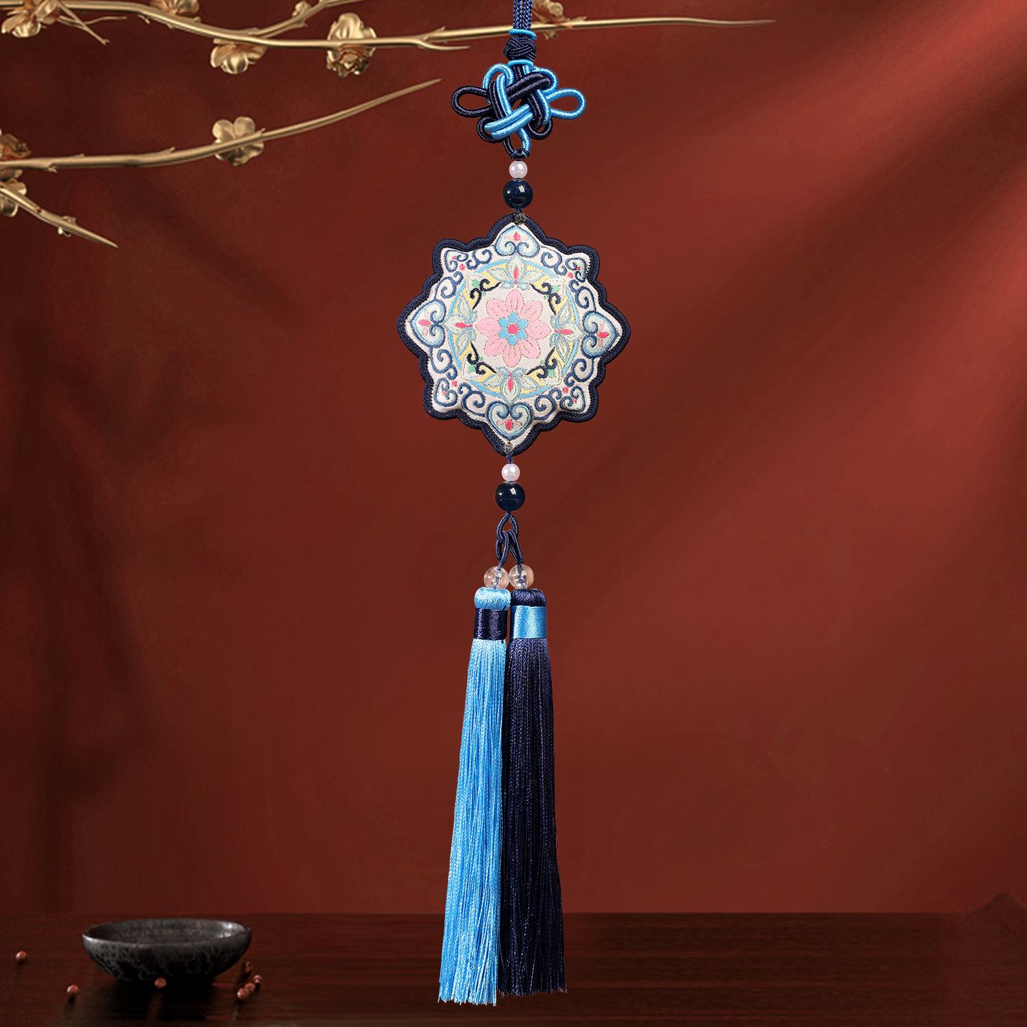 Silk Sunflower Dunhuang Embroidery Sachet with Tassel - Ethnic Style Hanfu Decoration Finished Product