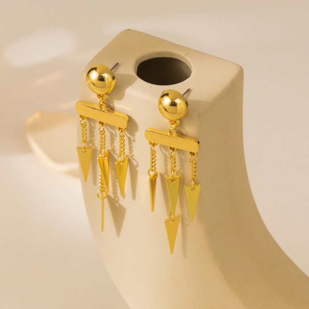 Asymmetric Chic Tassel Earrings For Women Gold Geometric Design Material Alloy