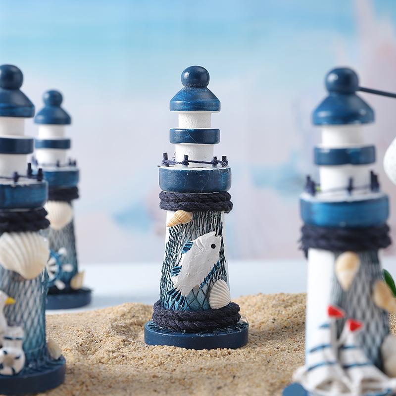 Kreatywna śródziemnomorska drewniana dekoracja latarni morskiej do nadmorskich krajobrazów i pamiątki z podróży