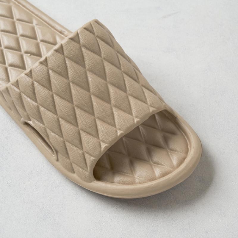 Daiso Rhombus Pattern Slippers 260 To 280 Mm