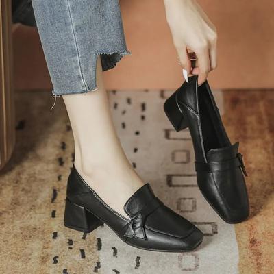 Fashion 2024 Hot Selling New Women's High Heels Autumn Thick Heel Glossy Designer Shoes Fashionable Women's Shoes Square Toe Loafers