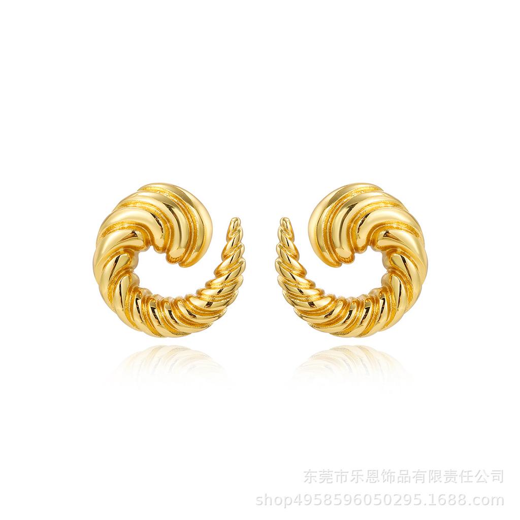 European-American Gold Stainless Steel Spiral Horn Pattern Stud Earrings - Elegant and Simple Design.