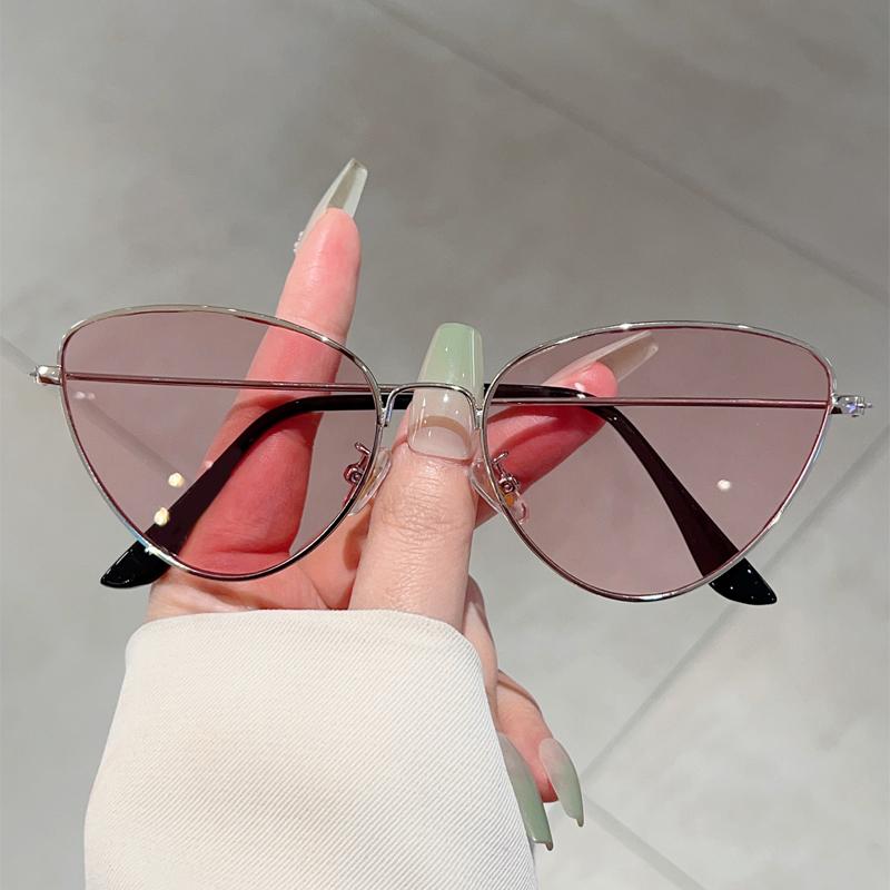 Vintage Cat Eye Sunglasses Women  Fashion Mirror Outdoor Casual Shades Retro Trendy Luxury Brand Design Sun Glasses
