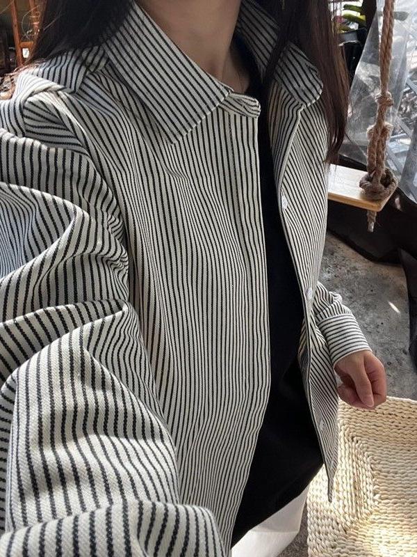 Women's Black Striped Jacket-Style Summer Shirt - Youthful, Versatile, and Loose-Fit Design