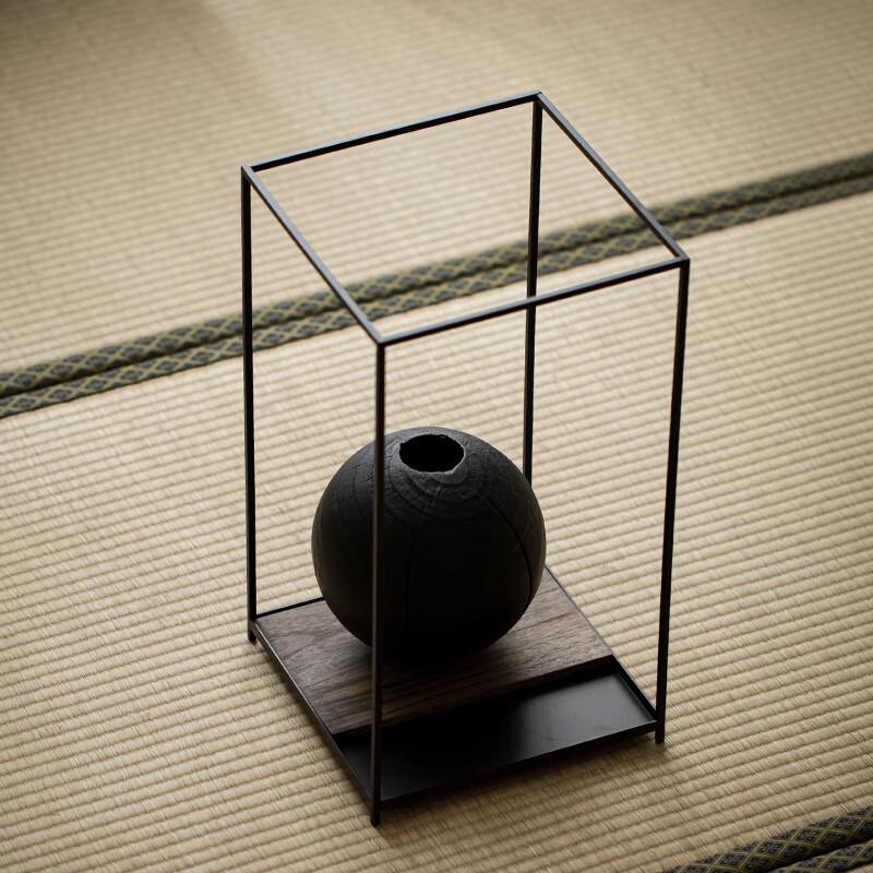 

Star Elm Zisha Flower Arranger