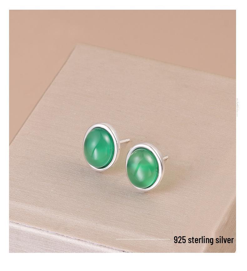S925 Sterling Silver Green Chalcedony Egg-Shaped Earrings - Elegant, Retro, Versatile Women's Accessories for Mother's Day.