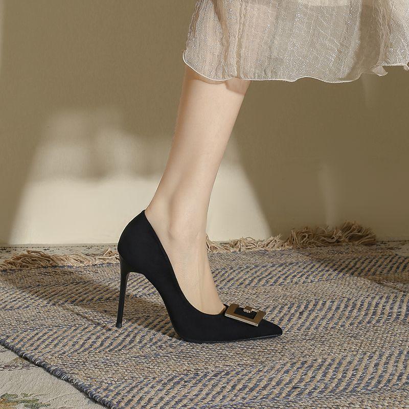 High Heels Women's 2025 Autumn and Winter New Professional Black Socialite Versatile French Temperament Pointed Head Shallow Mouth Stiletto Shoes