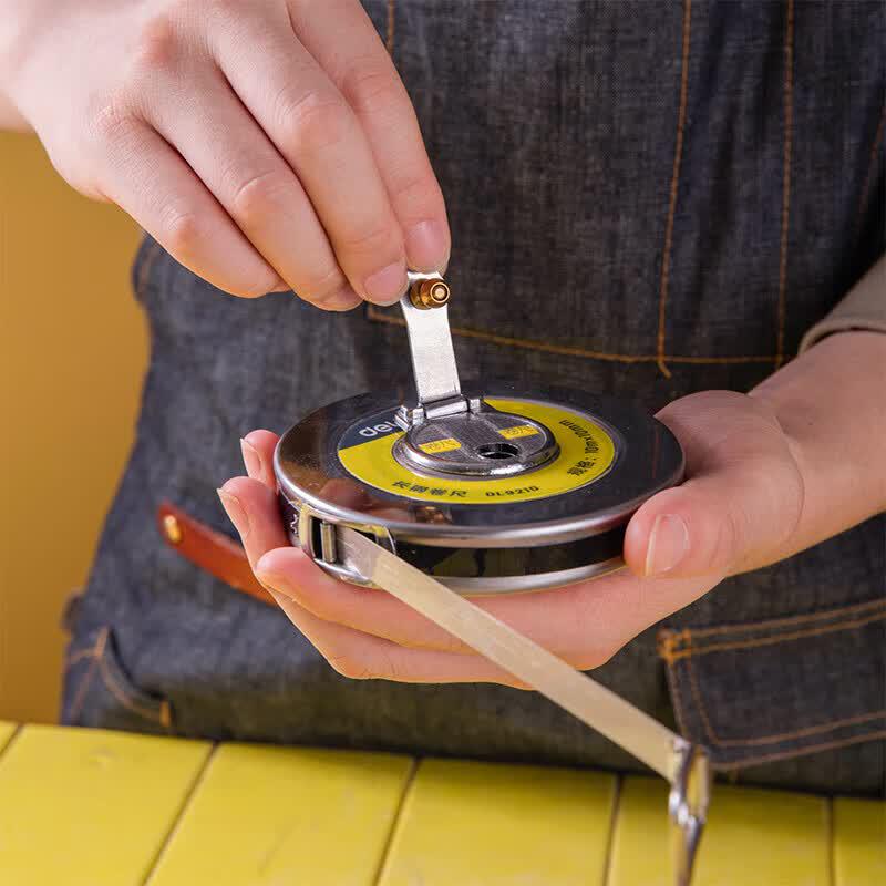 Deli 30m Steel Measuring Tape