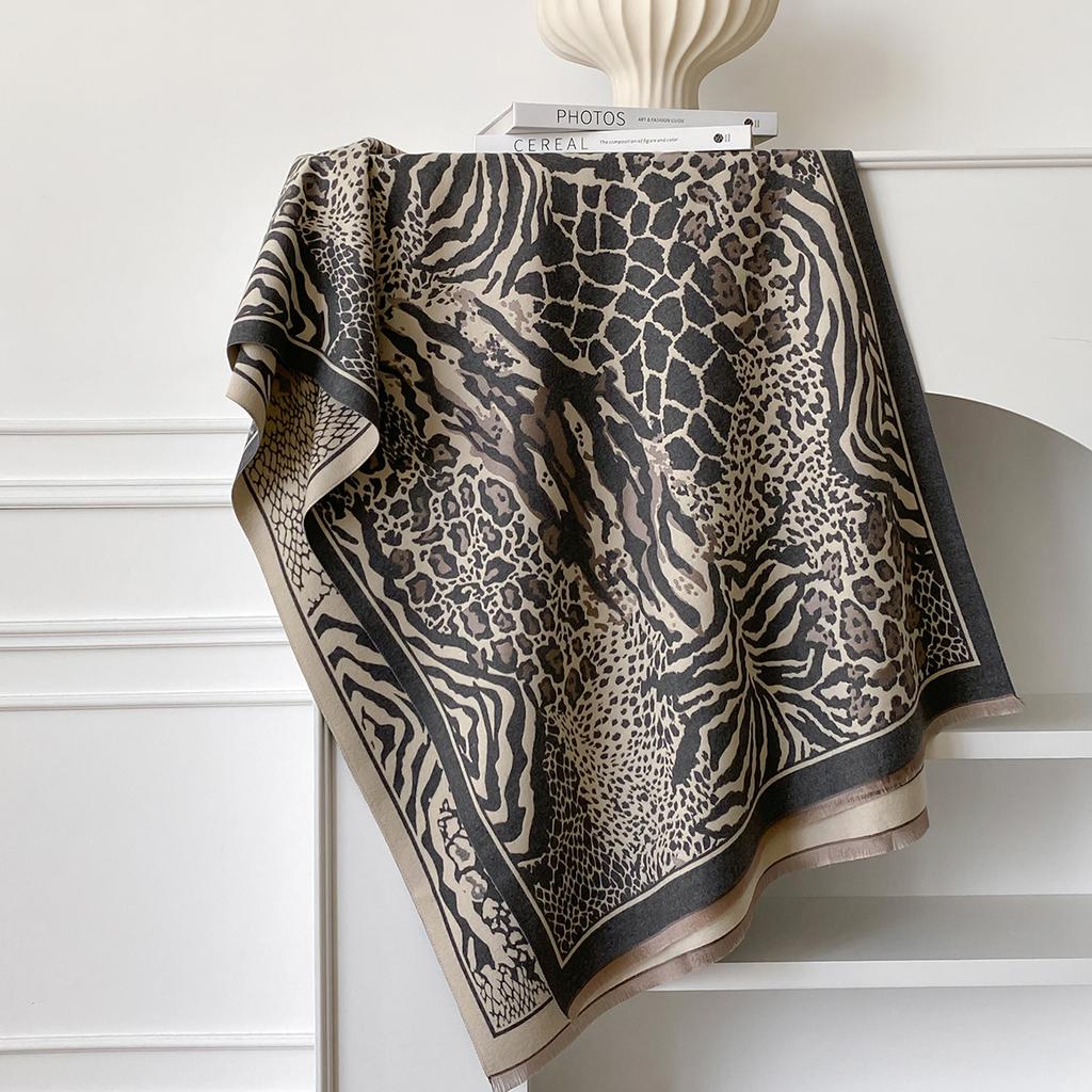 Winter Elegance Cashmere Two-Sided Scarf For Women Leopard Print Shawl Female Pashmina Luxury Poncho Thick Blanket Warm Bufanda