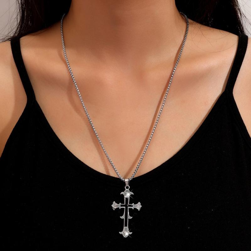 Diamond Cross Pendant Snake Chain Necklace - Trendy Hip Hop Couple Style