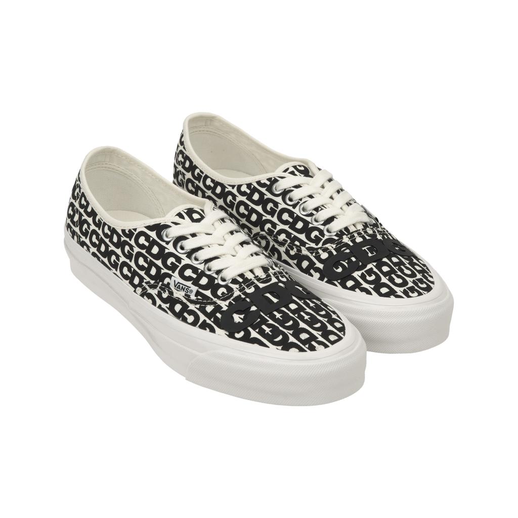 Comme Des Garçons x Vans Authentic 44 Všestranné Pohodlné Odolné Nízké Skate Boty Unisex Tenisky Černá Bílá VN000EEUUY6