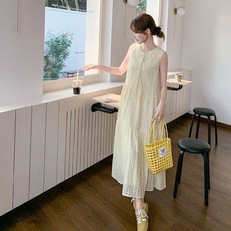 Summer Sleeveless Plaid Dress Women's 2026 New Thin A-word Skirt Casual Commuter Vacation Style Skirt