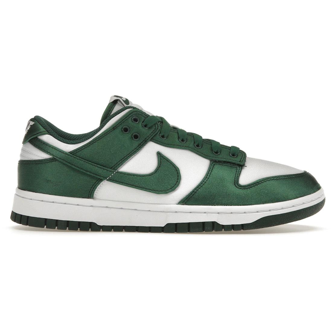 

Sneaker Nike Dunk Low Michigan State Satin (Women s)(DX5931-100) 36.5