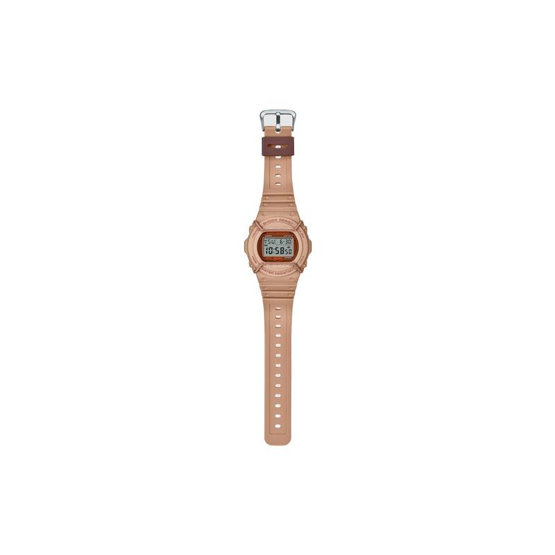 CASIO 200 meters waterproof Quartz resin strap for men and women pink dial DW-5700PT-5JF розовый