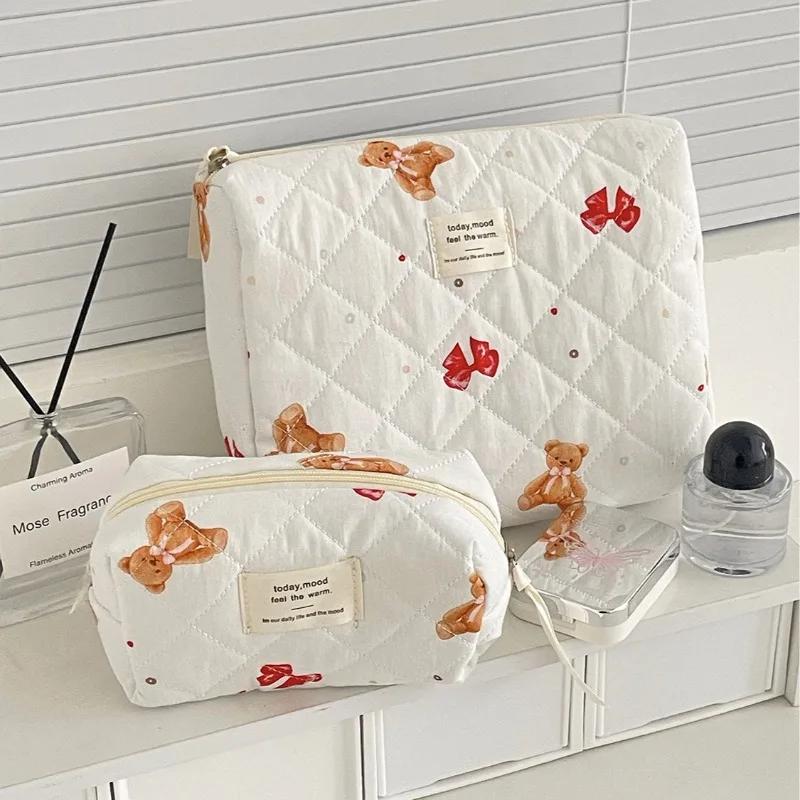 Large Capacity Ladies Travel Storage Bag Portable Quilted Female Handbag Cute Cartoon Bow Bear Women's Makeup Case Cosmetic Bags