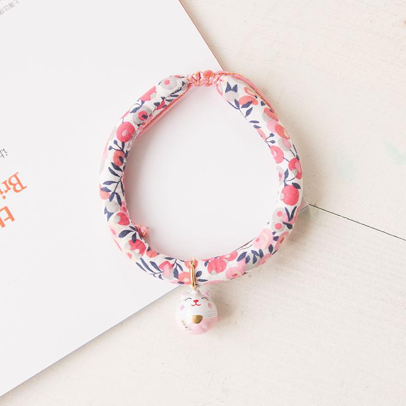 Japanese Japanese Zephyr Pet Collar Cute Little Strawberry Bells Cute Adjustable Accessories Cat and Dog Supplies