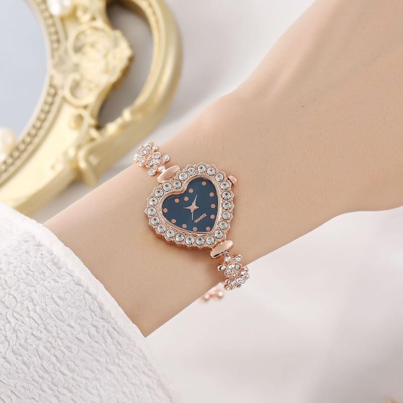 Fashion Flower Bracelet Diamond Enlaid Love Color Dial Ladies Atmospheric Versatile Self-Adjusting Strap Bracelet Watch