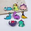 Dinosaurier Cartoon Brosche: Kreativer Legierungs-Anstecker mit Tropföl für Kinderrucksäcke