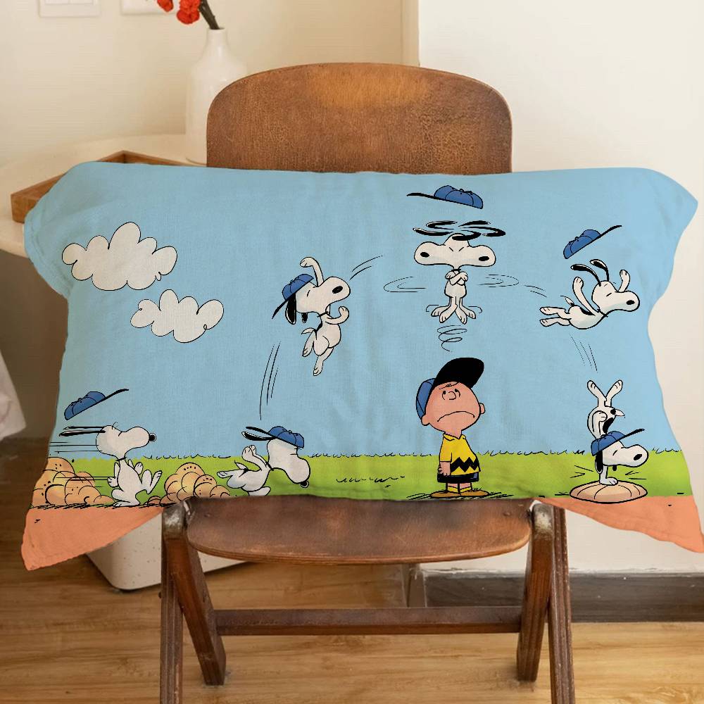 Classic Comic S-Snoopy Dog Pillow Towel Made Of Polyester Non-slip Cartoon Style Breathable Washable Pillowcase For Home Use