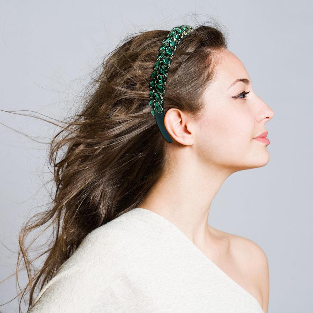 Elegant Baroque Styles Rhinestones Hairband for Formal Event and Special Occasion with Glittering Crystals Studded