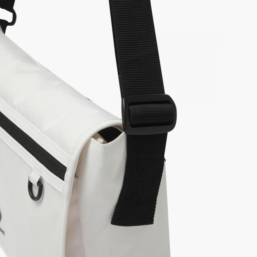 Le Coq Sportif Mini Messenger Bag   Qq123abg12