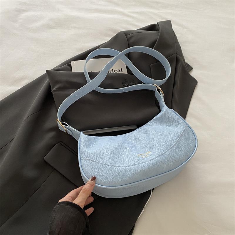 Retro bag women's 2025 new autumn shoulder bag fashion handbag casual simple personality oblique span dumpling bag