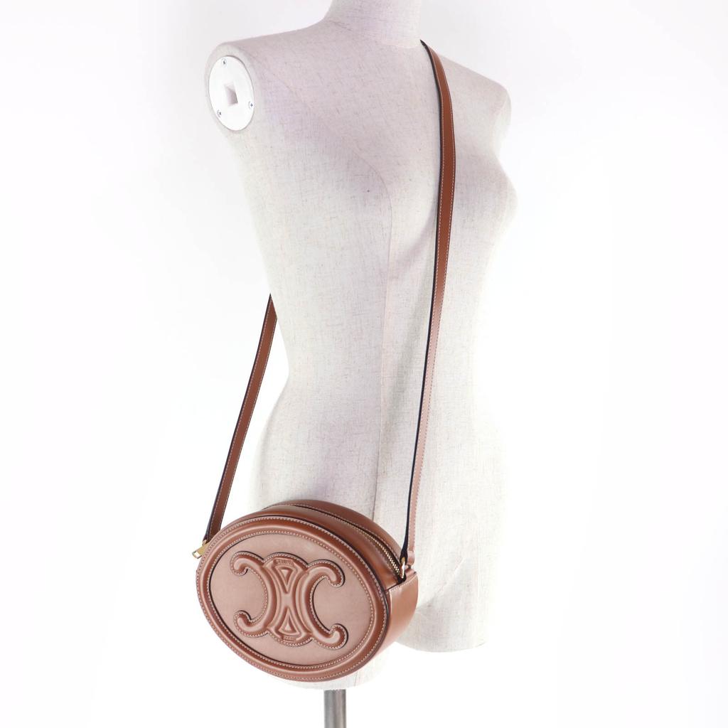 Great CELINE Shoulder Bag Cuill Triomphe Oval Purse Leather Leather Women 19860 Used