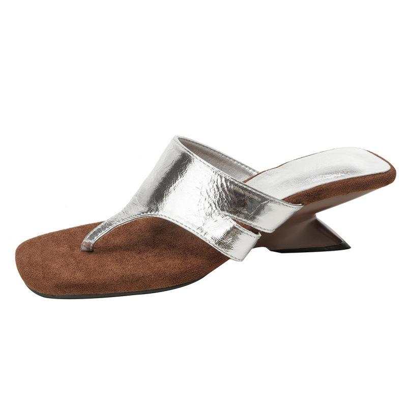 

Summer new niche design French high-end wedge heel toe sandals herringbone high-heeled slippers 40 серебряный