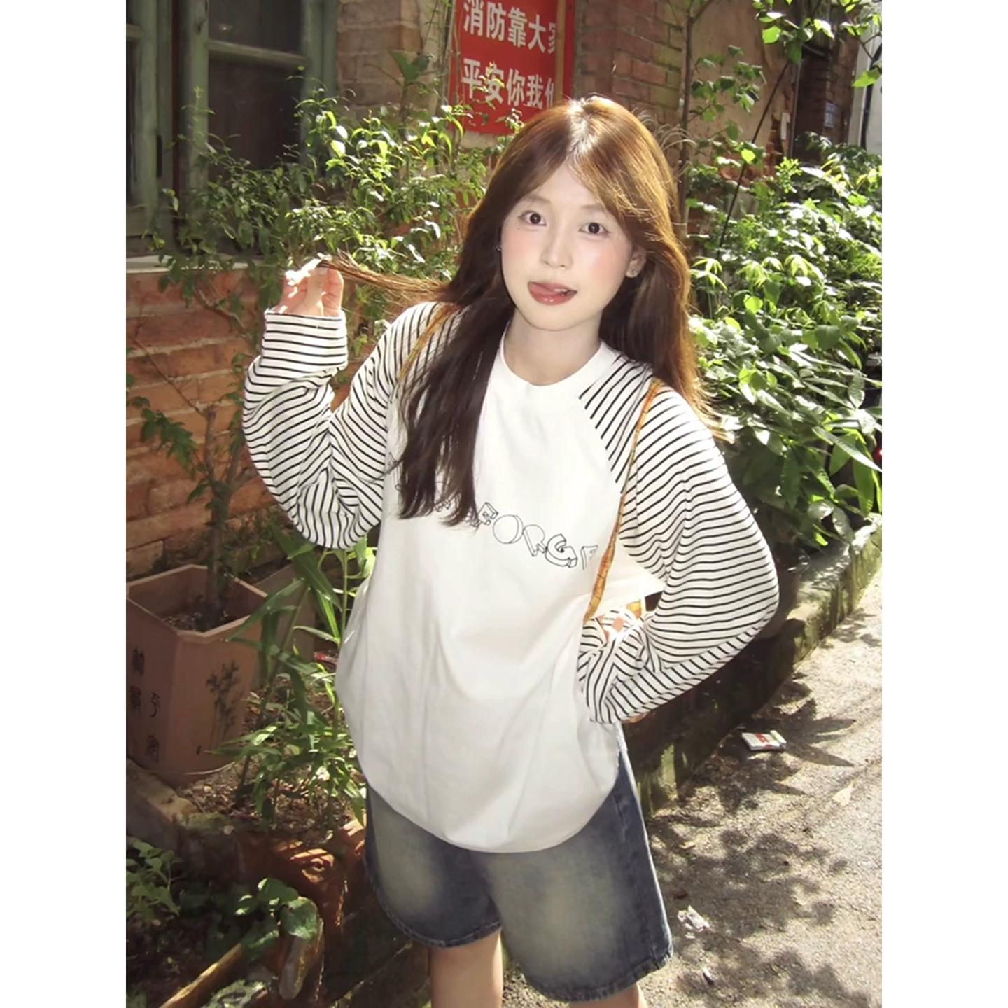 

Женская футболка в полоску с принтом букв, с круглым вырезом, минималистичный пуловер с длинными рукавами, новая корейская свободная осенняя женская футболка 2XL белый